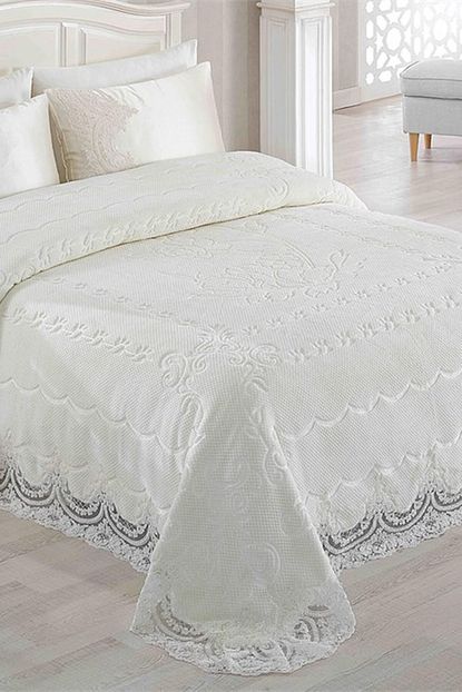 merinos petit carre gipurlu yatak ortusu seti kemik fiyati yorumlari trendyol
