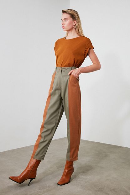 Trendyolmilla Haki Renk Bloklu Havuc Pantolon Twoaw21pl0120 Trendyol