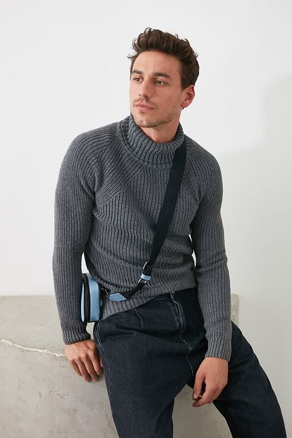 Trendyol Man Gri Erkek Balikci Yaka Reglan Kol Slim Fit Triko Kazak Tmnaw21kz0404 Trendyol