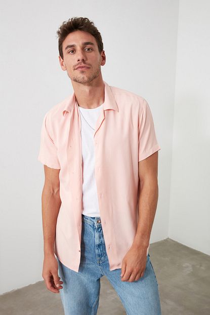 Trendyol Man Pembe Erkek Apaj Yaka Kisa Kollu Regular Viskon Gomlek Tmnss20go0441 Trendyol