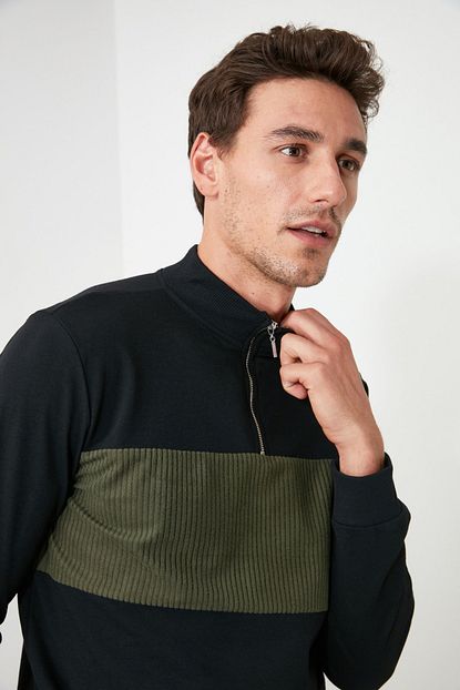 Trendyol Man Siyah Erkek Panelli Fermuarli Dik Yaka Regular Sweatshirt Tmnaw21sw0406 Trendyol