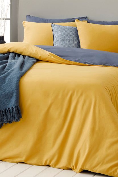 English Home Plain Pamuk Cift Kisilik Nevresim Takimi 200x220 Cm Sari Lacivert Trendyol