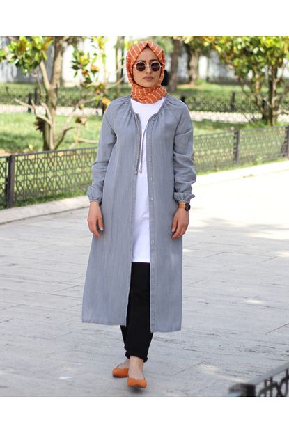 https www trendyol com huma sultan kadin gri onu gizli dugmeli yakasi buzgulu ipli kap tunik p 41809630