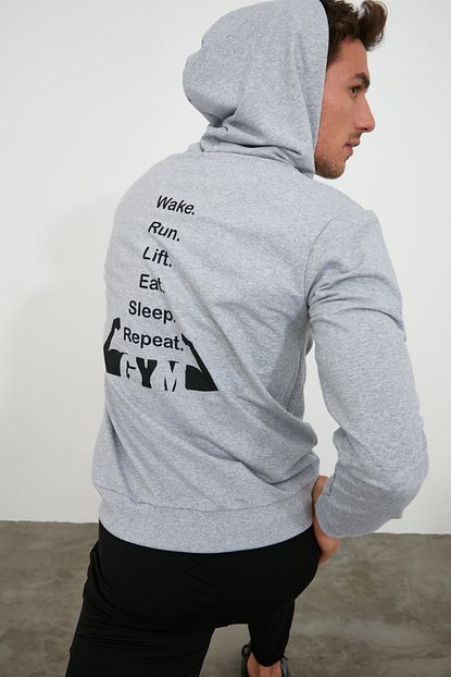 Trendyol Man Gri Erkek Sirti Baskili Kapusonlu Sweatshirt Tmnaw21sw0435 Trendyol