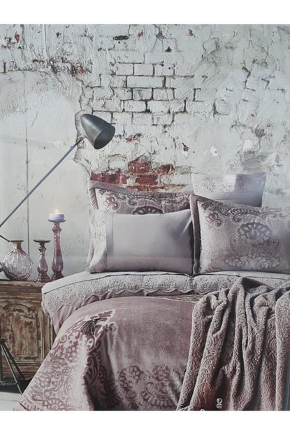 Karaca Home Valeria Best Gul Kurusu Yatak Ortusu Trendyol