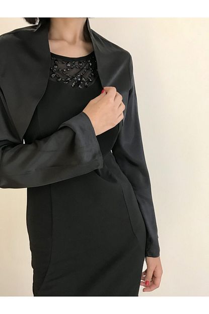 Venus Moda By Pinar Kadin Siyah Abiye Icin Saten Bolero Kisa Ceket Trendyol
