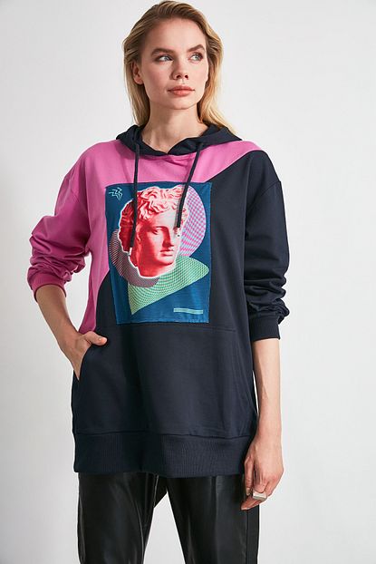Trendyolmilla Cok Renkli Baskili Boyfriend Orme Sweatshirt Twoaw21sw0376 Trendyol