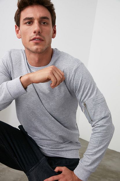 Trendyol Man Gri Erkek Bisiklet Yaka Uzun Kollu Kolu Fermuar Detayli Sweatshirt Tmnaw20sw0321 Trendyol