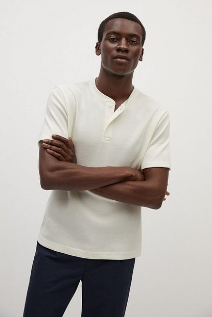 Mango Man Erkek Kirik Beyaz Koton Henley Tisort 77082514 Trendyol
