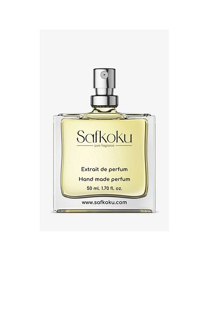 Safkoku Beyaz Paculi Unisex Parfum Extrait De Parfum 35 Oraninda Parfum Ozu Icerir Trendyol