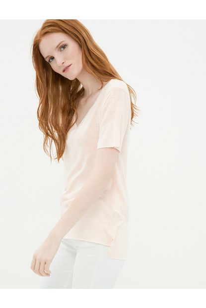 Koton Kadin Gul Kurusu T Shirt 7kak18427ok Trendyol