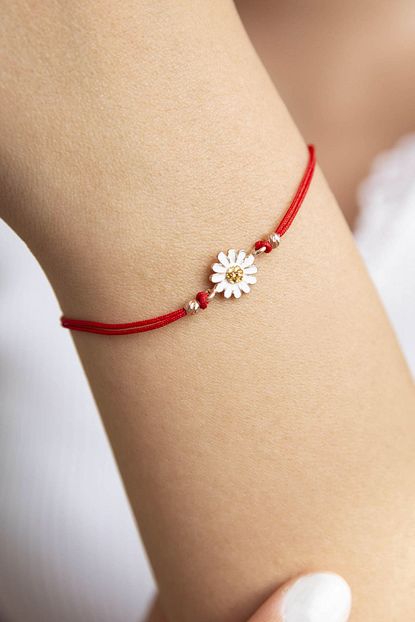 Elika Silver Papatya Model Kirmizi Ipli 925 Ayar Gumus Bileklik Trendyol