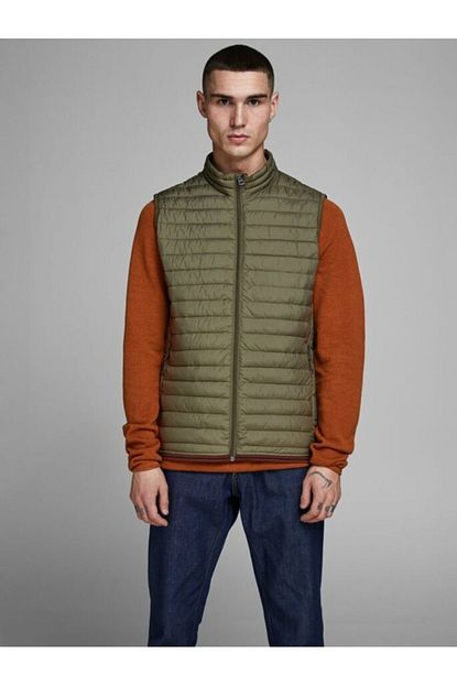 Jack Jones Jack Jones Erkek Fermuarli Ince Haki Yesil Sisme Yelek 12154644 Trendyol