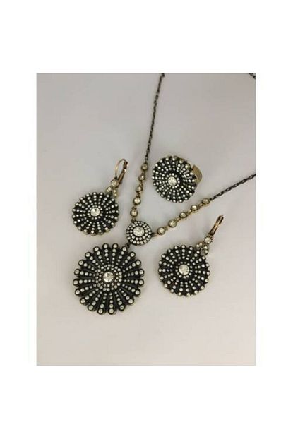Asina Gumus Elmas Montur Nazende Kolye Kupe Yuzuk Set Swarovski Tasli Trendyol