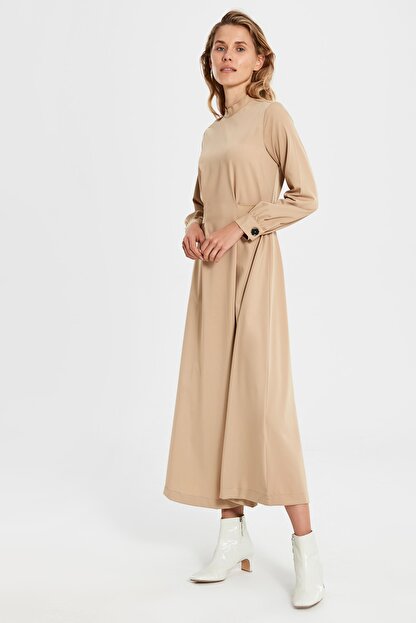 Lc Waikiki Kadin Koyu Bej Elbise 9wq432z8 Fiyati Yorumlari Trendyol