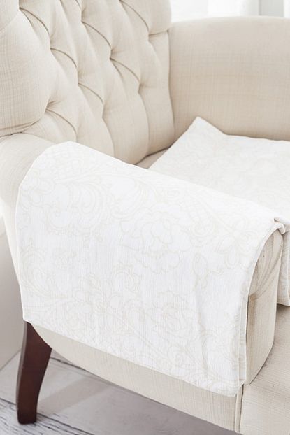 english home roses branched sonil koltuk ortusu 130x170 cm krem fiyati yorumlari trendyol