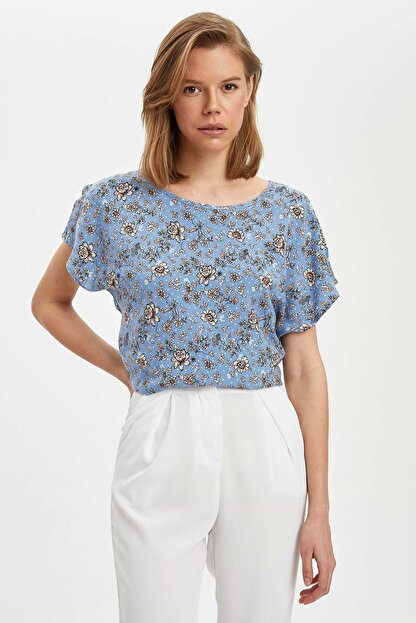 Defacto Kadin Mavi Regular Fit Kisa Kollu Bluz N5527az 20sp Be419 Fiyati Yorumlari Trendyol