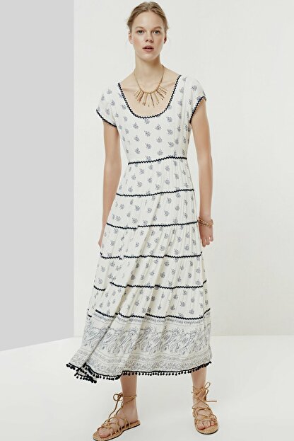 Yargici Kadin Mavi Desenli Biye Detayli Uzun Elbise 0ykel7100x Fiyati Yorumlari Trendyol