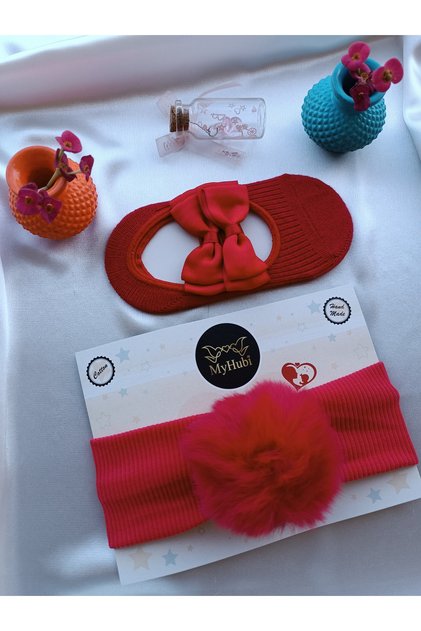 2-Piece Combination Handmade Baby Girl Rabbit Hair Pompom Bandana & Ballerina Socks with Special Accessories