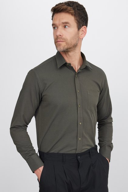 Men's Regular Fit Classic Cut Cotton Single Pocket Dobby Khaki Shirt