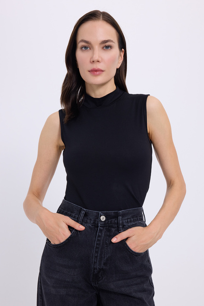 Women's Standard Fit Regular Cut Zero Sleeve Half Turtleneck Black Blouse