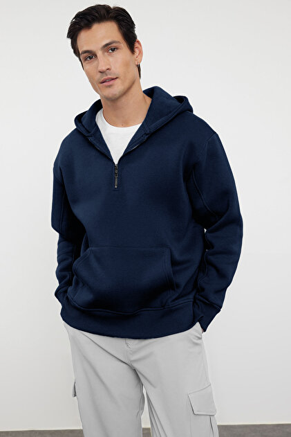 Lacivert Oversize/Geniş Kesim Fermuarlı Kapüşonlu İçi Polarlı Basic Sweatshirt TMNAW25SW00050