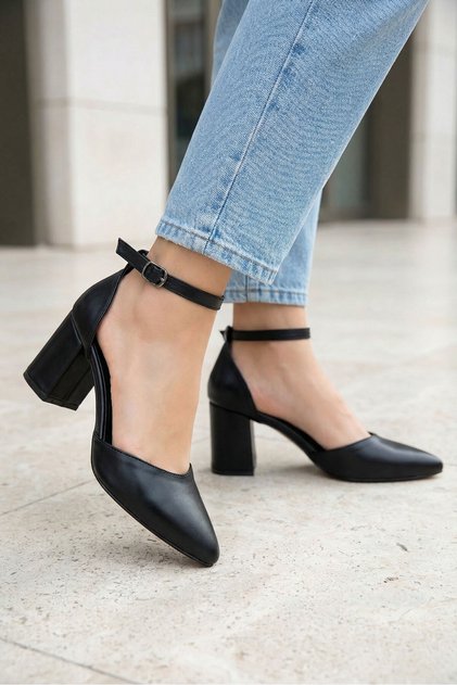Black Women's Classic Heeled Shoes 16823