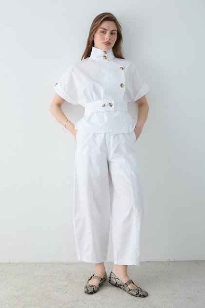 White Funnel Neck Jacket Barrel Pants Jacket Pants Bottom - Top Set Twoss26Au00232
