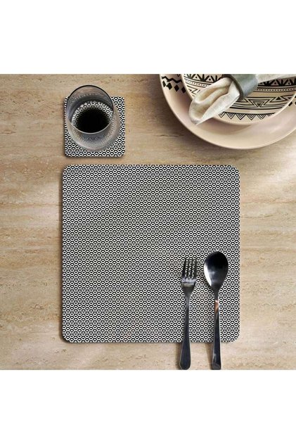 Hexagon 8 Piece Corkback Placemat And Coaster Set 30x30cm - Black