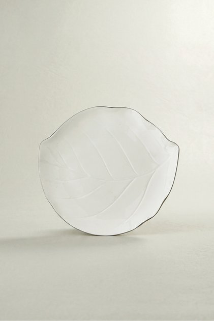 X Müge Anlı Pasta Tabağı Gümüş 21 Cm