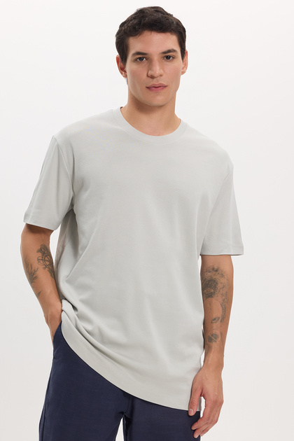 Unisex Relax Fit Comfortable Cut 100% Cotton Soft Texture Basic Crew Neck Gray T-Shirt