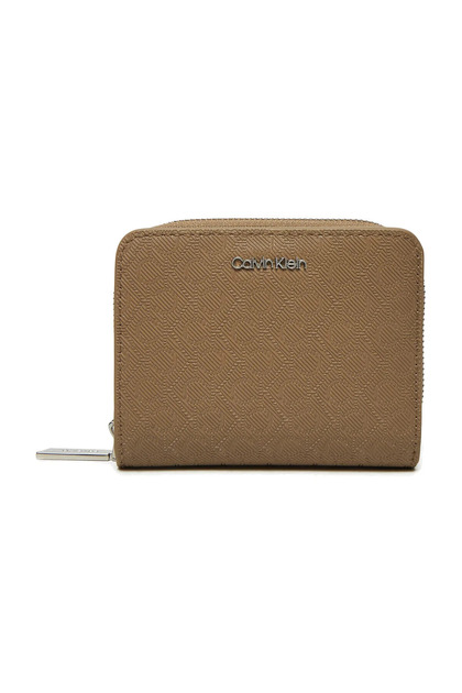 Women's Ck Must Medium Zip Wallet - Brown