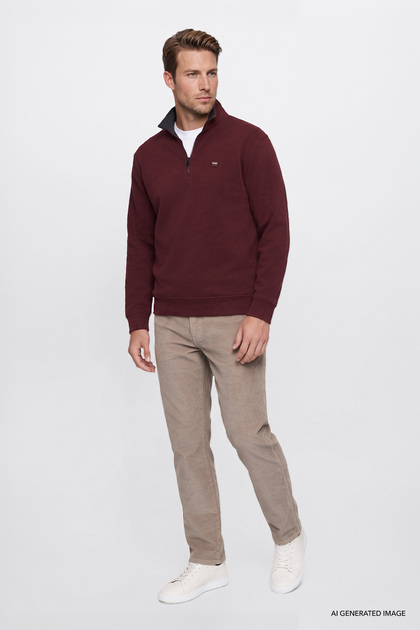 Памучни панталони Texas Slim Fit с тесни крачоли и джобове от еластичен кадиф