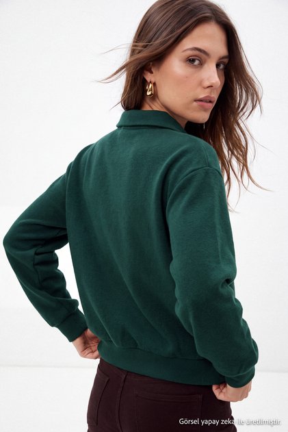 Koyu Zümrüt Yeşili Selanik/Triko Görünümlü Regular Kalıp Düğmeli Örme Sweatshirt TWOAW24SW00143