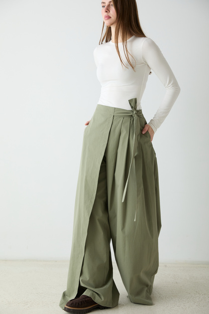 Haki Kapama Detaylı Pantolon TWOAW27PL00058