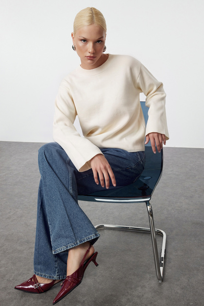 Nachhaltigerer Ecru Basic Strickpullover TWOAW25KZ00313
