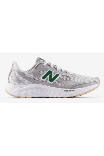 أحذية رياضية للرجال من أريشي NB