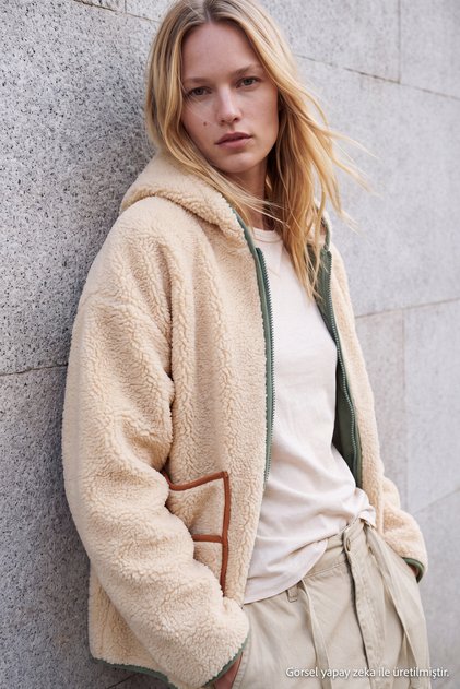 Ekru Kalın Kontrast Biyeli Kapüşonlu Relaxed/Rahat Kalıp Örme Hırka/Sweatshirt TWOAW24SW00021