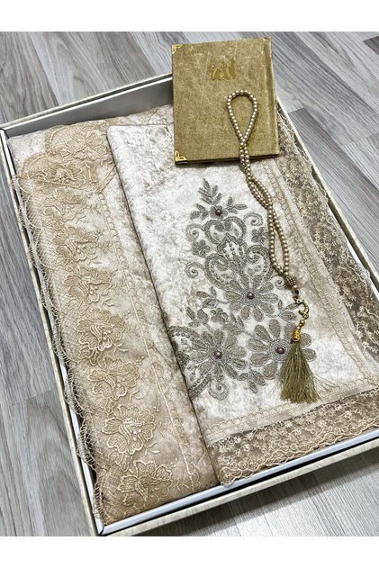 4 Parça Seccade Takımı Çeyizlik Bohça Kutulu Kadife Güpürlü Gelin Damat Seti