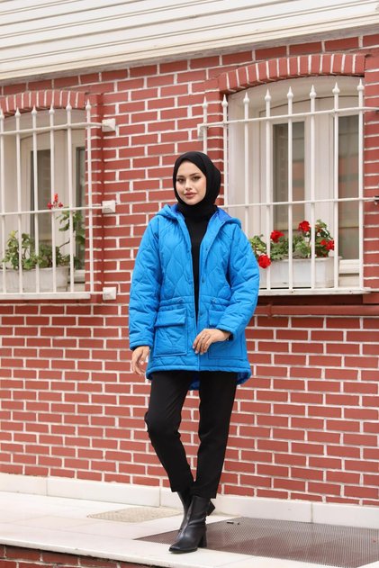 Onion Pattern Quilted Coat with Tie Waist Pockets