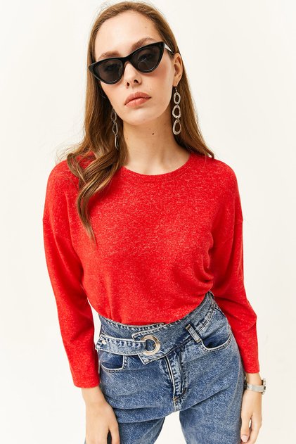Women's Pomegranate Flower Crew Neck Bat Soft Textured Blouse BLZ-19002385