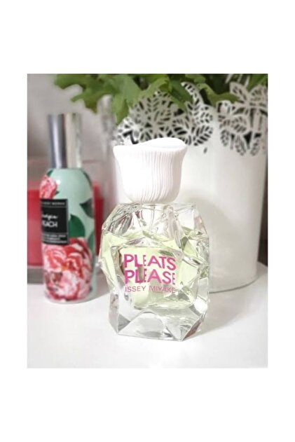 Issey Miyake Pleats Please L'eau Edt 50 ml Kadın Parfüm
