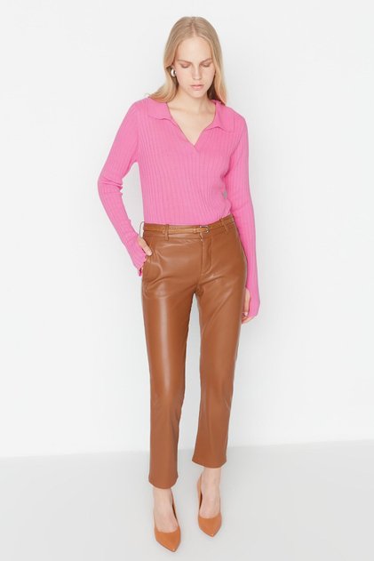 Pulover tricotat cu guler polo cu mâneci roz TWOAW21KZ1113