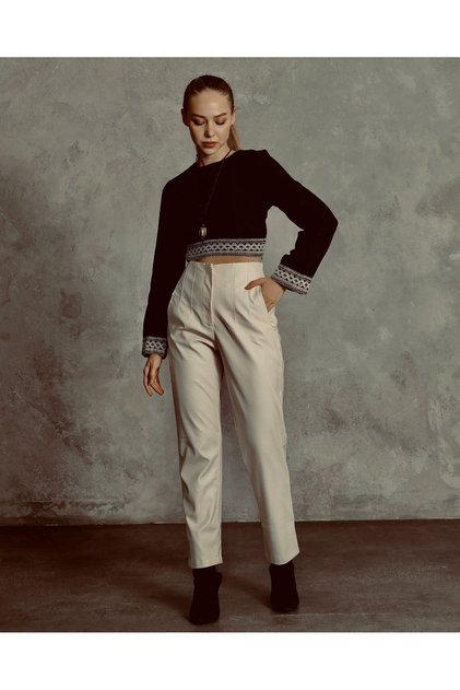 Women's Ecru High Waist Faux Leather Carrot Trousers with Stitching Detail
