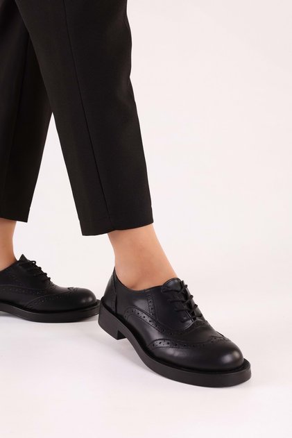 Women's Amelie Black Skin Tied Loafer Black Skin