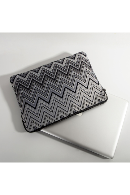 ZİGZAG NOTEBOOK ÇANTASI