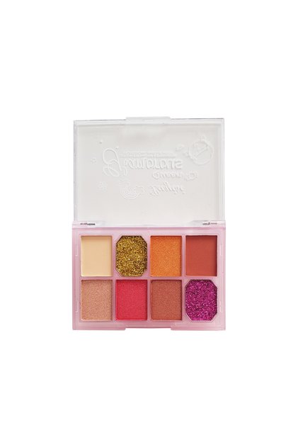 Queen 8- Glittery+ Pearlescent + Matte Eyeshadow