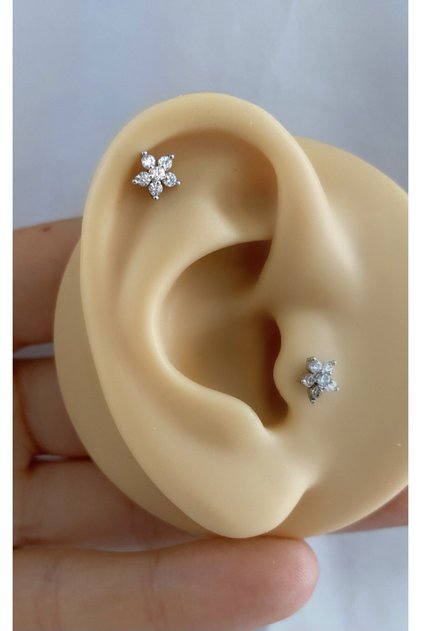 cerrahi çelik zirkon taşlı önden takmalı arkası düz tragus helix kıkırdak conch lobe piercing küpe