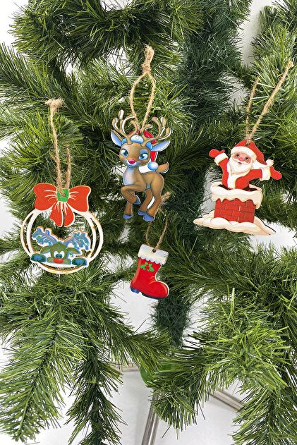Christmas Tree Ornament Wooden Figures 4 Pieces