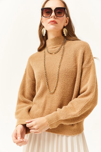Women's Biscuit Half Fisherman Soft Textured Bearded Knitwear Sweater KZK-19000679
